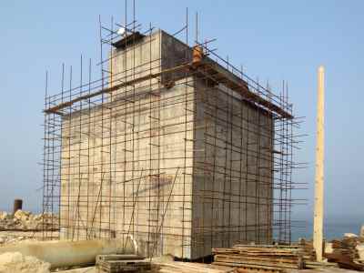 Construction of weir boxes of Morvarid petrochemical complex