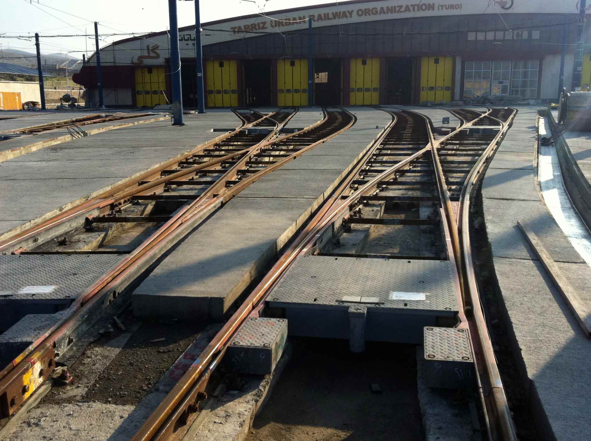 Installation of signaling instruments in first phase of Tabriz urban railway