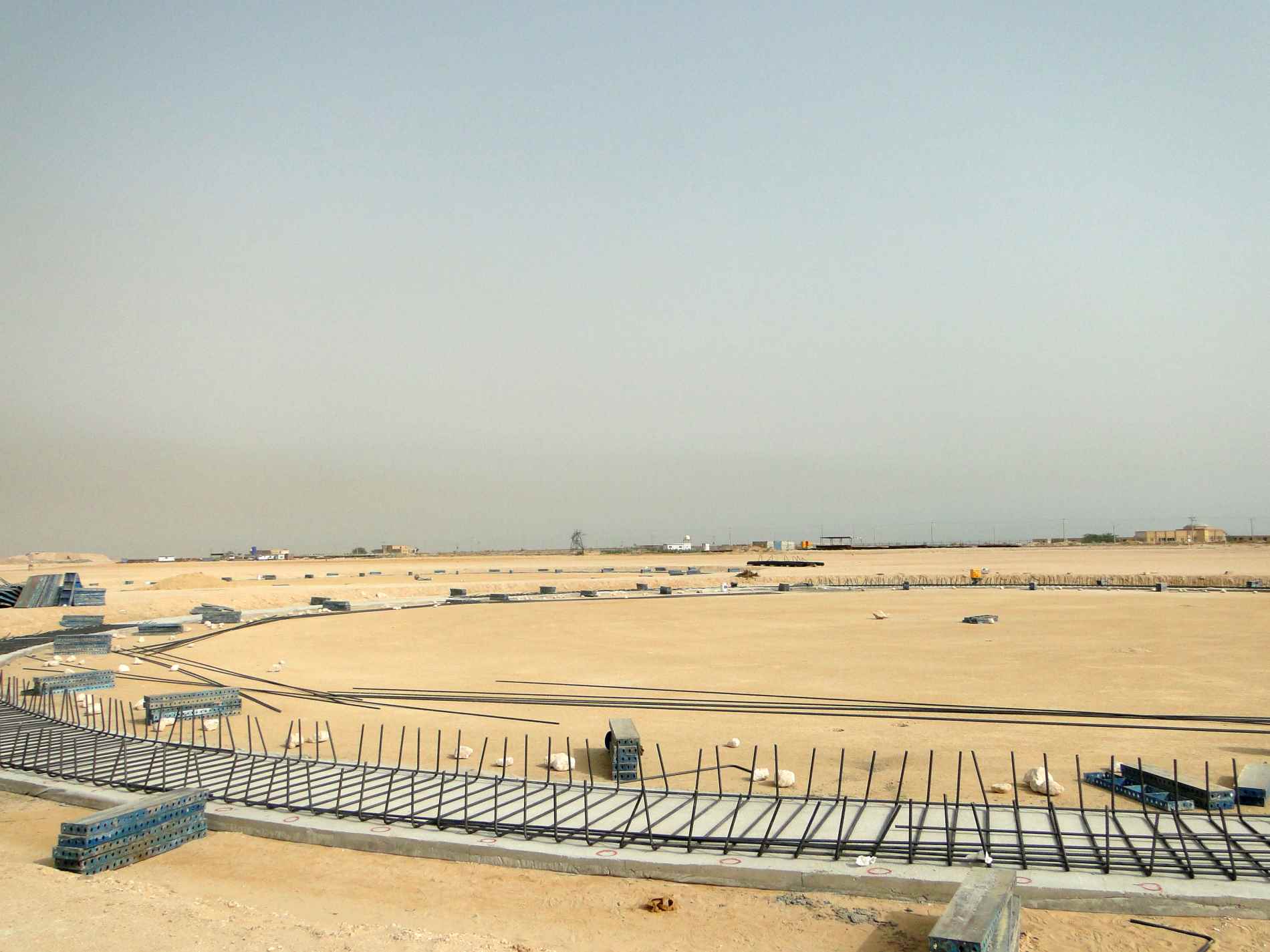 Production & implementation of Taam foundations in Asaluyeh city