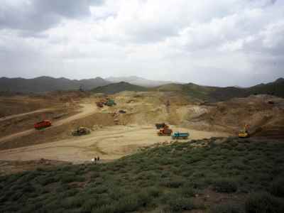 Earthworks of Darre Aloo lead extraction complex in Kerman city