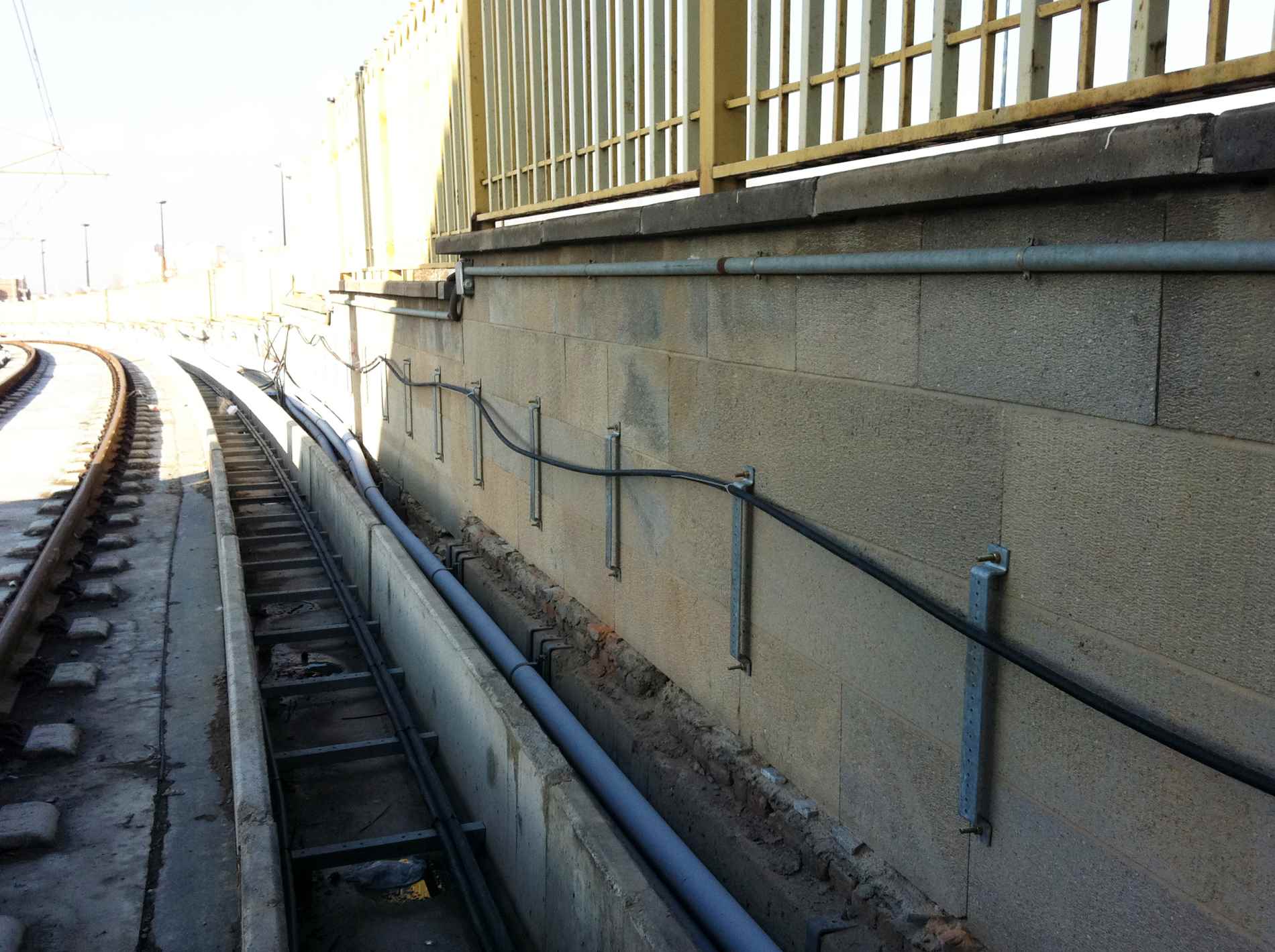 Installation of signaling instruments in first phase of Tabriz urban railway