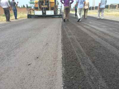 Cape seal project consisting of one layer chip sealing and two layers of micro surfacing in Salafchegan – Delijan road (EPC)