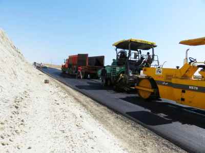 Chabahar – Guatr road warm asphalt cover between +15 Kilometers up to +35000